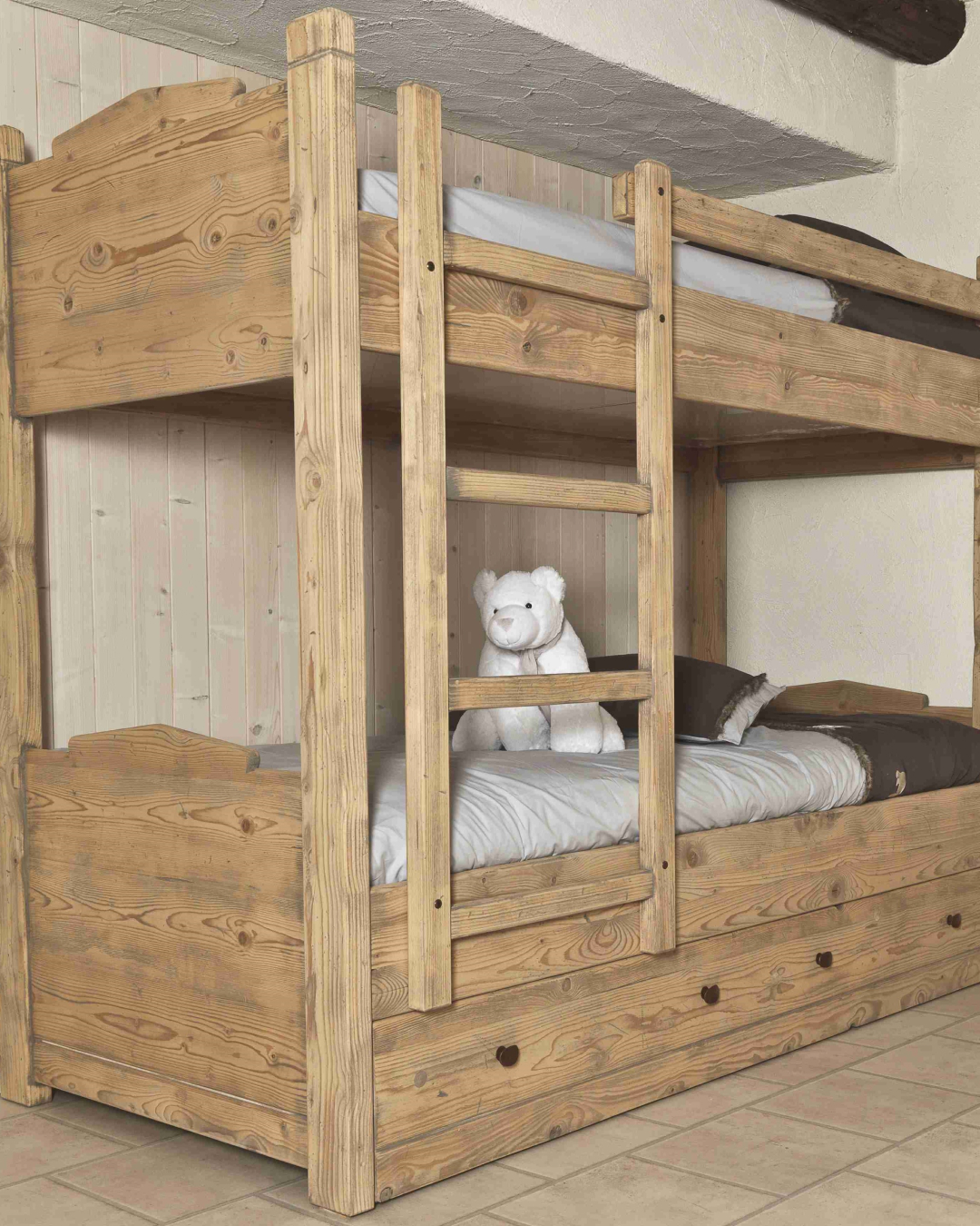 Trisconi Meubles - Lit avec nounours